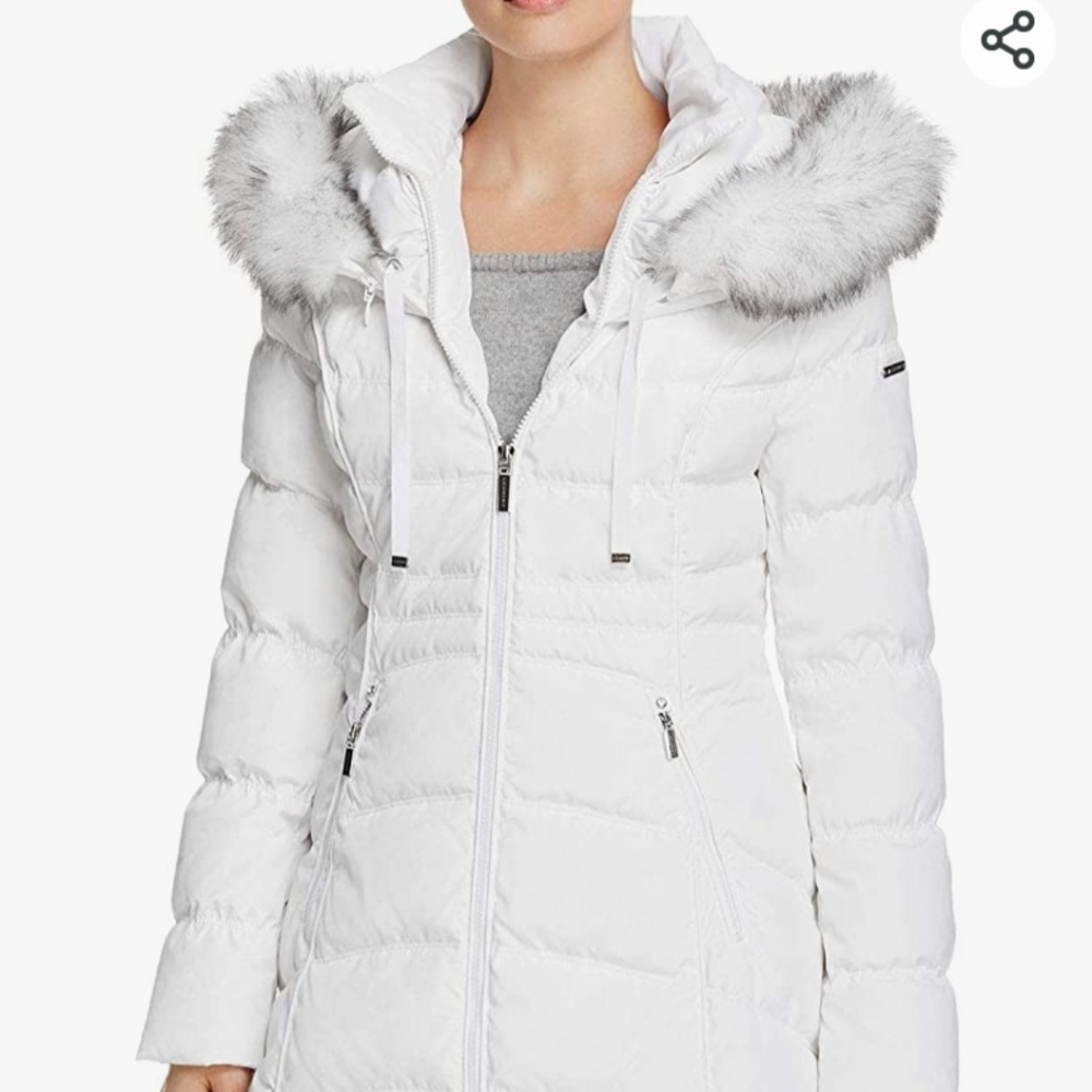  LAUNDRY BY SHELLI SEGAL Women's 3/4 Hooded Puffer Jacket with Faux Fur Trim